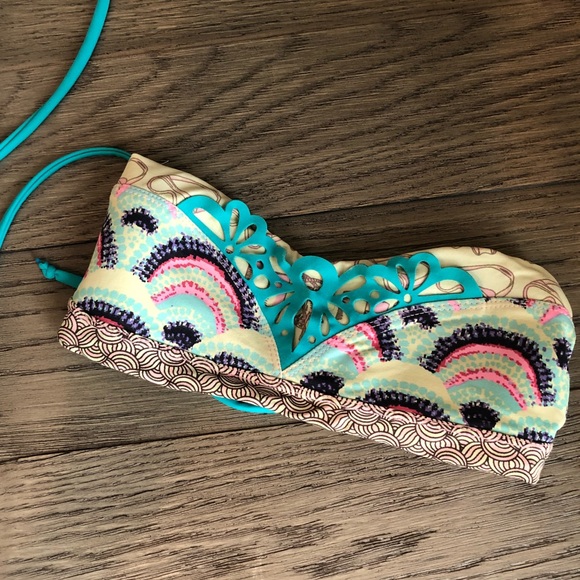 Reversible maaji bathing suit top - Picture 2 of 3